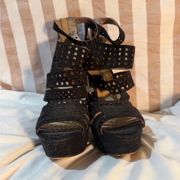 Eyelet black suede Justfab Stiletto Heels - Picture 1 of 5